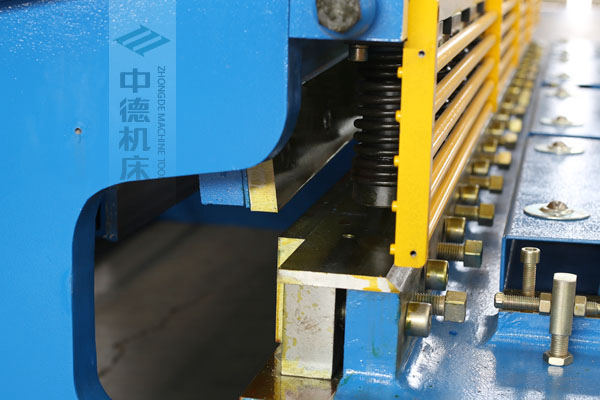 ZDS-432選用上海優(yōu)質(zhì)刀片，使用壽命更長.jpg